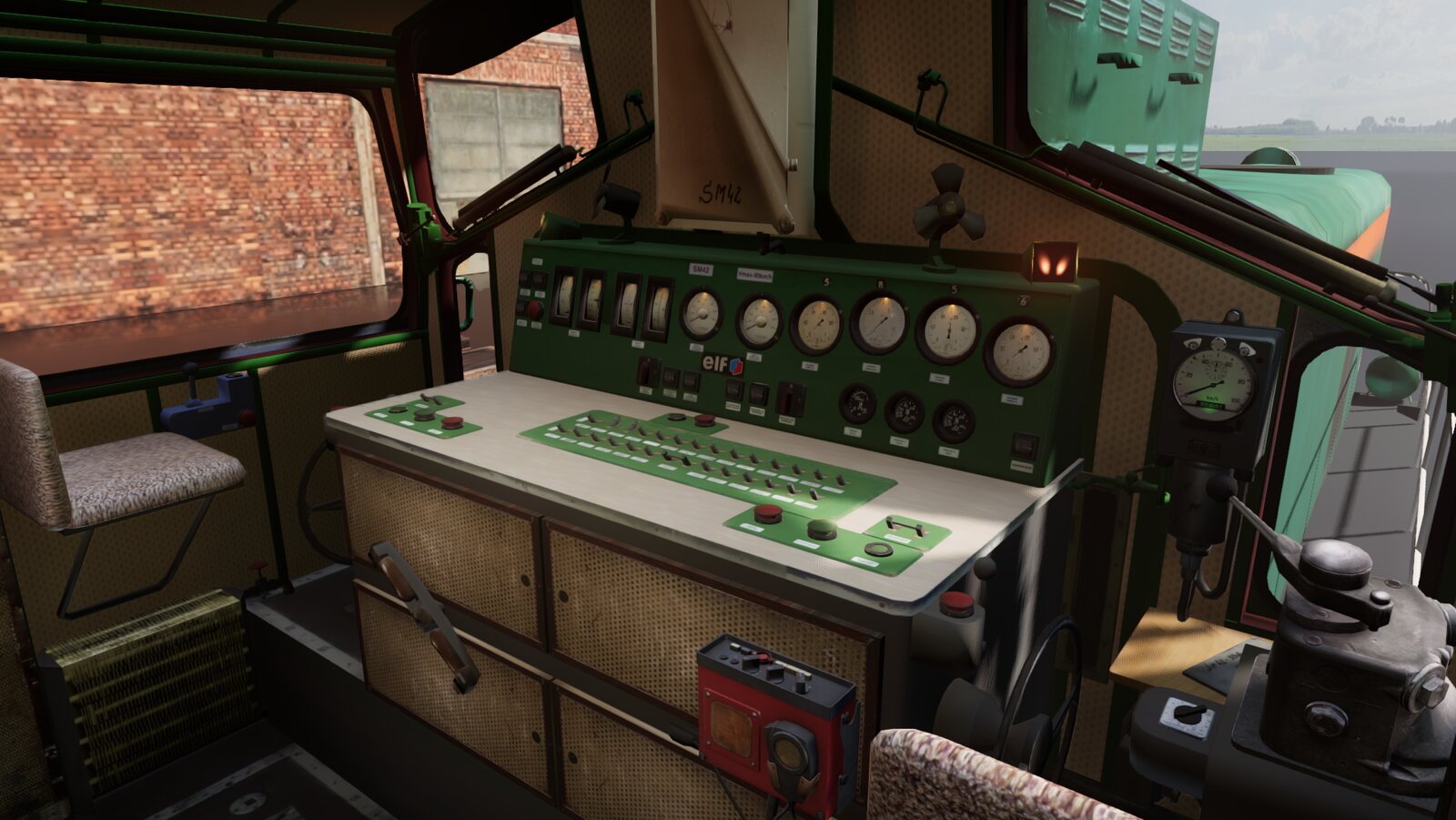 Wnętrze kabiny lokomotywy SM42